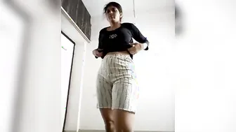 Tall Indian GF Showing Her Massive Natural Boobs On Cam