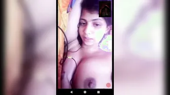 Mallu GF Flashing Her Boobs During Naughty Video Call