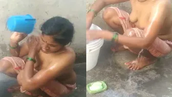 Married Bhabhi Bathing Topless Caught On Hidden Camera