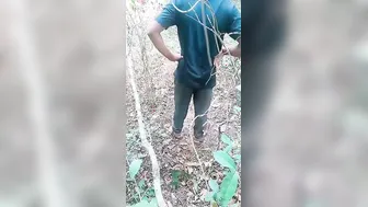 Married Village Bhabhi Sneaking Outdoors Fucking Younger Lover