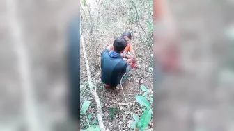 Married Village Bhabhi Sneaking Outdoors Fucking Younger Lover