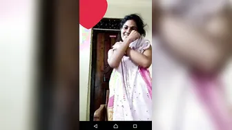 Natural Hairy Pussy Girl Spreading Wide Open On Video Call