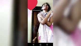 Natural Hairy Pussy Girl Spreading Wide Open On Video Call