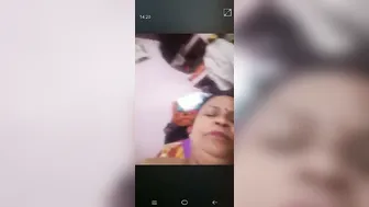 Mature Village Aunty Showing Off Wet Pussy During Video Chat