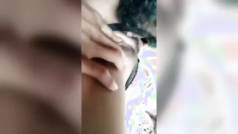 Boyfriend Eating His GF Wet Pussy Juice Till She Cums
