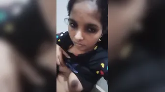 Young Desi Babe Revealing Her Perky Little Boobs On Webcam Today