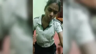 Petite Wife From Tamil Nadu Blowing Her Secret Boyfriend Hard