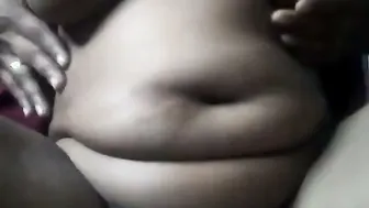 Lonely Housewife Fucking Her Pussy With Veggie On Hidden Cam