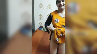 Shy GF Stripping Naked On Camera Showing Her Body