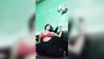 Fatty GF Spreading Her Legs Showing Pussy For Me