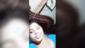Horny Bengali Housewife Spreading Her Pussy On Video Call