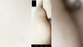Curvy Bhabhi Bending Over Showing Off Her Fat Ass On Video Call