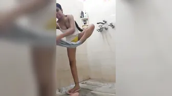 Indian Gf Showing Off Her Tits And Pussy For Lucky Boyfriend