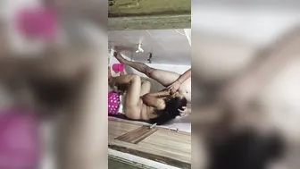 Wife Swallowing Every Drop After Giving Him Sloppy Head