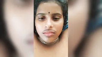 Desi Gf Letting Her Lover Film Her Perfect Natural Boobs Close