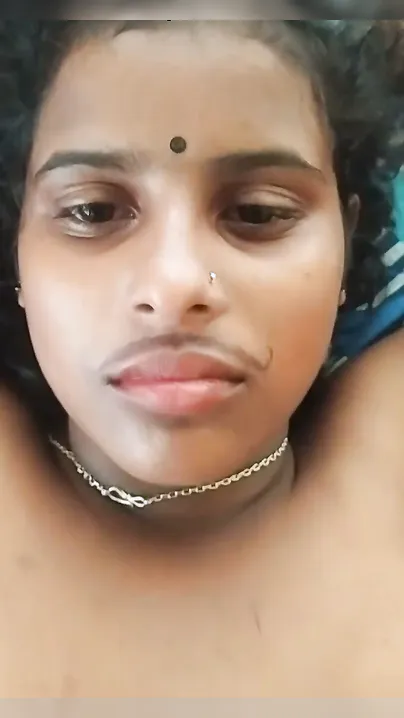 Desi Gf Letting Her Lover Film Her Perfect Natural Boobs Close