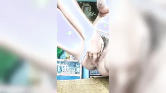 Bengali Milf Pleasuring Her Hairy Pussy With Fingers On Camera