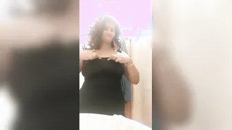 Hot Indian Babe Revealing Her Cute Perky Tits In Private Video