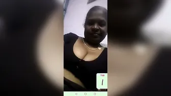 Mature Aunty Flashing Her Big Natural Tits During Naughty Video Call