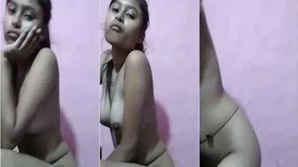 She Gets Turned On Making Her Private Nude Video For Him