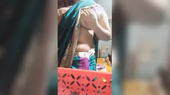 Chubby Bengali Babe Fingering Her Plump Wet Pussy At Home