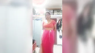 Unsatisfied Mature Wife Making A Naughty Video For Her Lover