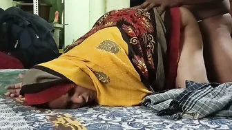 Married Bhabhi Recording Herself Getting Destroyed By Young Devar