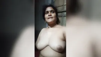 Unsatisfied Bhabhi Fingering Her Mature Pussy Alone In Bedroom