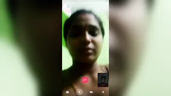 South Indian Wife Flashing Her Boobs To Lover On Video Call