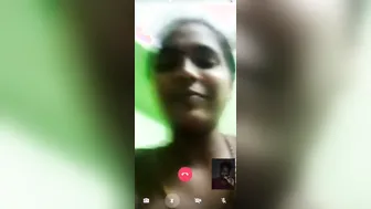 South Indian Wife Flashing Her Boobs To Lover On Video Call