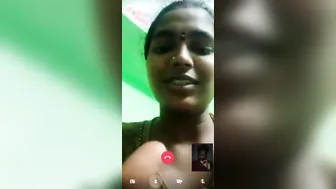 South Indian Wife Flashing Her Boobs To Lover On Video Call