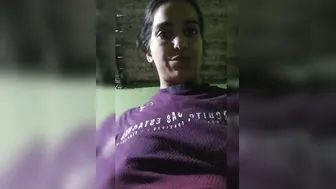 Tall Village GF Showing Off Her Natural Boobs In Selfie