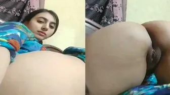 Gorgeous Pakistani Babe Spreading Legs And Showing Tight Pussy