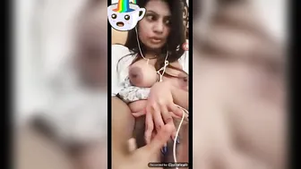 Horny GF Masturbating With Bottle Fucking Herself Deep