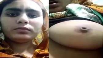 Bengali Babe Stripping Topless Teasing On Camera For Boyfriend