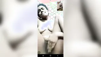 Horny GF Fingering Her Pussy During Intimate Video Session