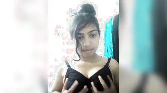 Naked GF Teasing Before Taking Her Steamy Nude Bath