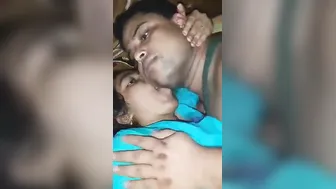 Married Wife Sucking And Licking Her Husband In Bedroom Session