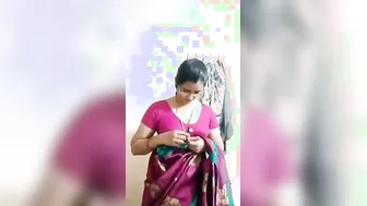 Wife Stripping Her Saree Revealing Her Beautiful Bare Tits