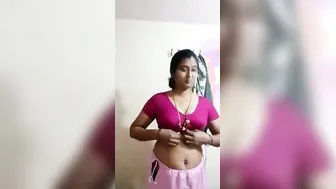 Wife Stripping Her Saree Revealing Her Beautiful Bare Tits
