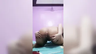Desi GF Spreading Pussy And Ass Showing Everything