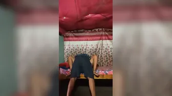 Desi Call Girl Riding Customer For Cash At His Place