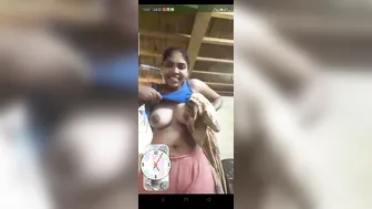 My GF Showing Her Round Boobs To Me In Private Video