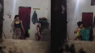 Spying On Neighbor Aunty Naked Through Hidden Cam Footage