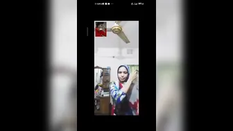 Bengali Babe Revealing Small Natural Tits On Naughty Video Call