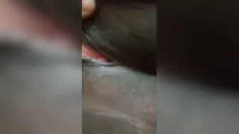 Horny Babe Fingering Her Wet Pussy While Showing Off Nude Body