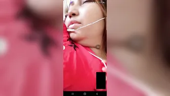 Chubby Bhabhi Fingering Pussy For Me On Naughty Video Call