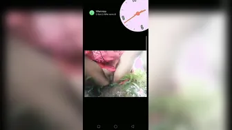 Horny Bhabhi Stripping Nude And Spreading Wet Pussy On Video