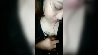 Slim Babe Flashing Her Tits On Video Call With Her Boyfriend