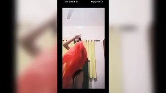 Desi GF Flashing Her Round Tits During Late Night Cam Show
